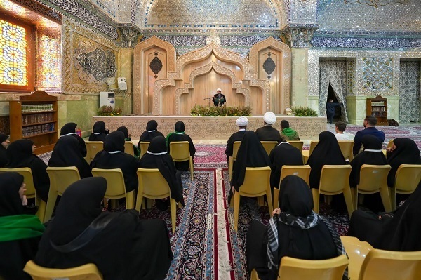 Lebanese Quranic Delegation Visits Askari Shrine in Iraq Lebanese Quranic Delegation Visits Askari Shrine in Iraq