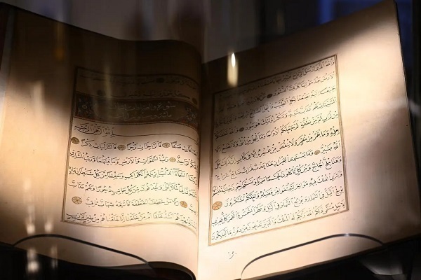 Rare Quranic Manuscripts Displayed at Jeddah’s Islamic Arts House Rare Quranic Manuscripts Displayed at Jeddah’s Islamic Arts House