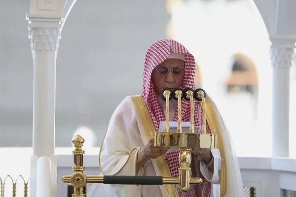Sheikh Saleh bin Hamid, the imam of the Grand Mosque in Mecca.