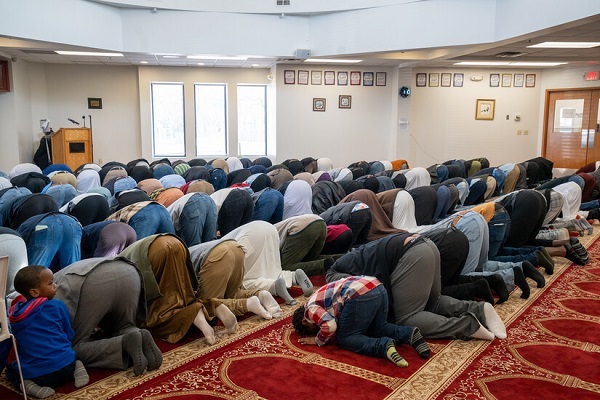 Muslim Leaders in Minnesota Voice Concern Over Heightened ICE Campaigns Muslim Leaders in Minnesota Voice Concern Over Heightened ICE Campaigns