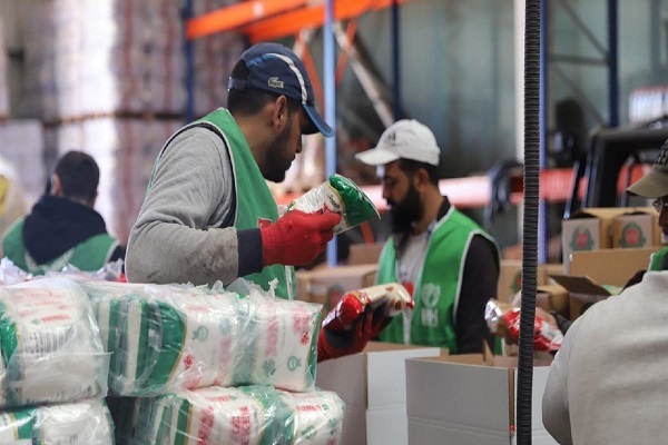Distribution of humanitarian aid