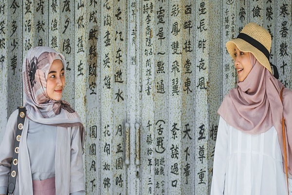 Muslim tourists in Hong Kong
