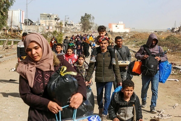 People return to their homes in Gaza after ceasefire between Hamas and the Israeli regime
