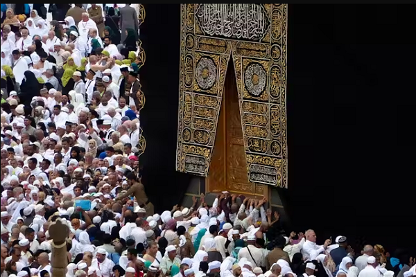 Pilgrims at Mecca Grand Mosque