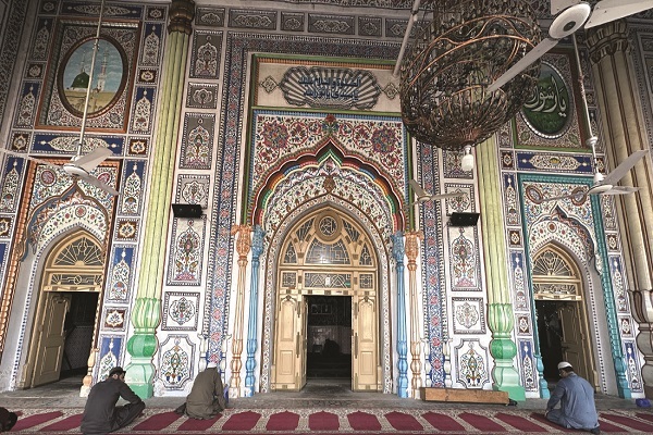 Rawalpindi’ Markazi Jamia Masjid A Central Place of Worship Especially in Ramadan 