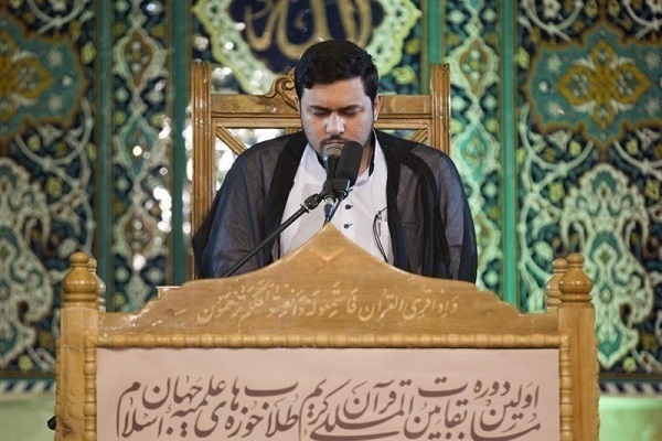 Iranian Quran memorizer Hossein Khani Bidgoli