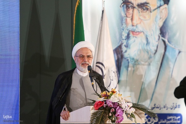 Int’l Quran Exhibition in Tehran Starts Welcoming Visitors