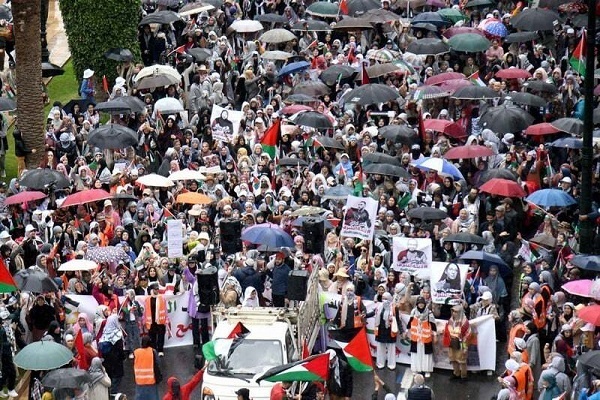 Tens of Thousands March in Morocco to Support Gaza, Slam Israeli Crimes
