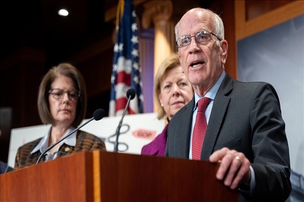 US Senator Peter Welch