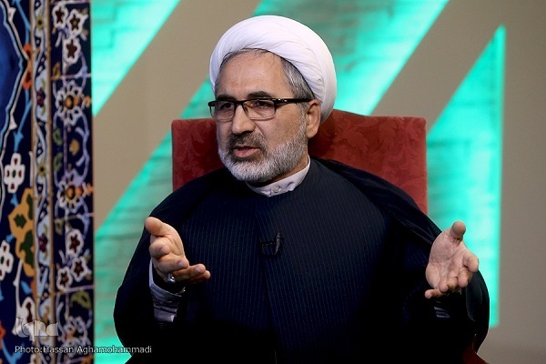 Iranian cleric Hojat-ol-Islam Hadi Qobadi