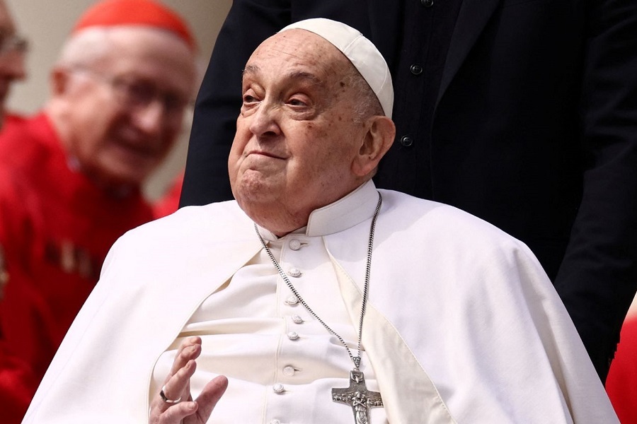 Pope Francis Dies at 88 After Extended Illness