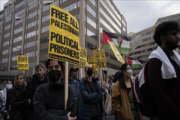 Yale University students rally in support of Palestine