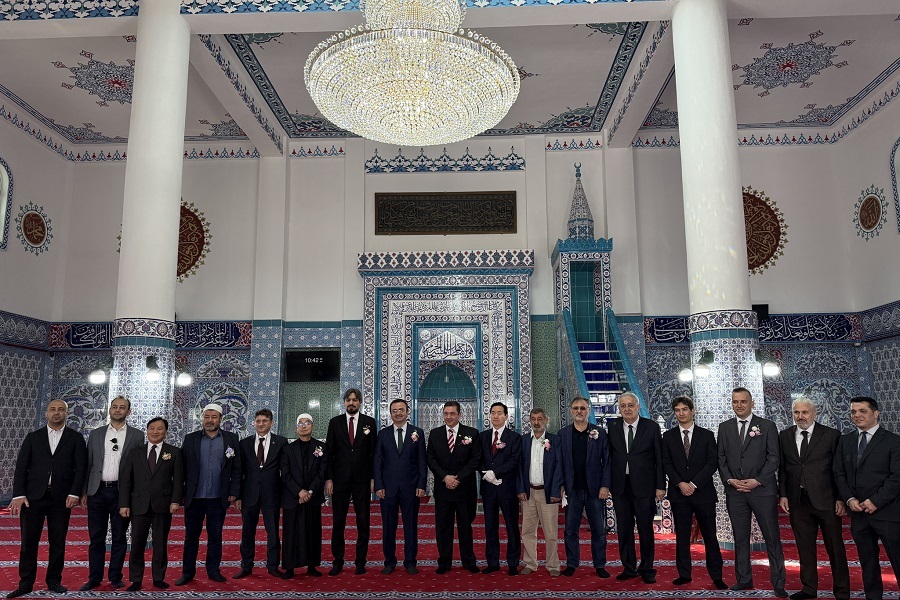 Seoul’s Main Mosque Reopens After Interior Restoration