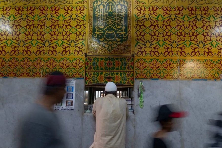 Outrage Mounts as Indian Parliament Passes Controversial Waqf Bill
