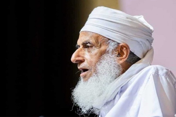 Grand Mufti of Oman Sheikh Ahmed bin Hamad Al Khalili