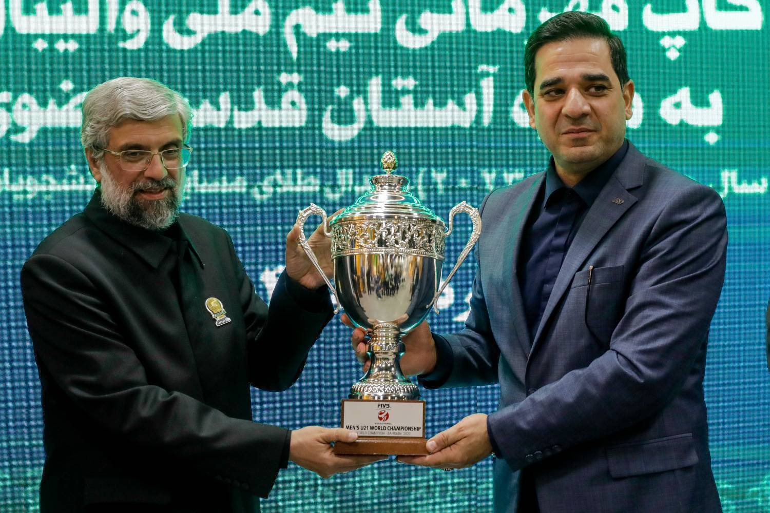 Iran’s U21 Volleyball World Championship Trophy Donated to Imam Reza Shrine Museum