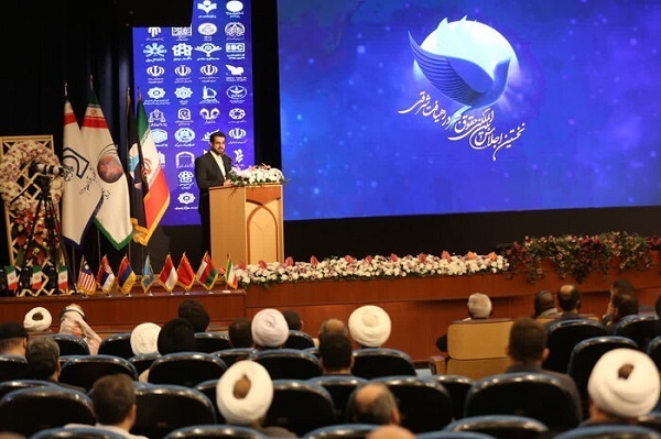 The International Conference on Human Rights in the Eastern Perspective was organized in Tehran on April 27-29 by the Islamic Culture and Relations Organization (ICRO).
