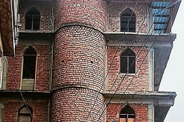 Sanjauli Mosque in the Indian state of Himachal Pradesh.