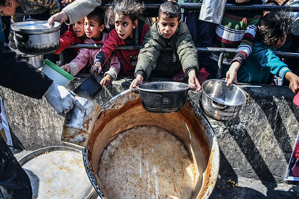 Civilians’ sufferings in Gaza continues amid the Israeli regime’s ongoing genocidal war and blockade.
