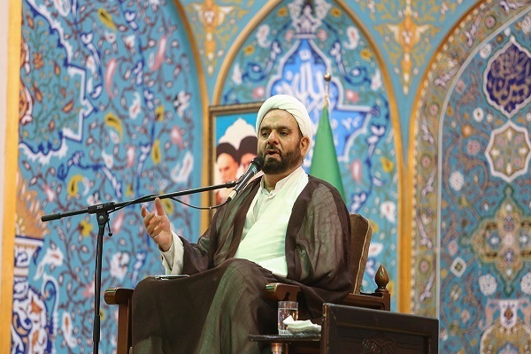 Hojat-ol-Islam Ahmad Loqmani
