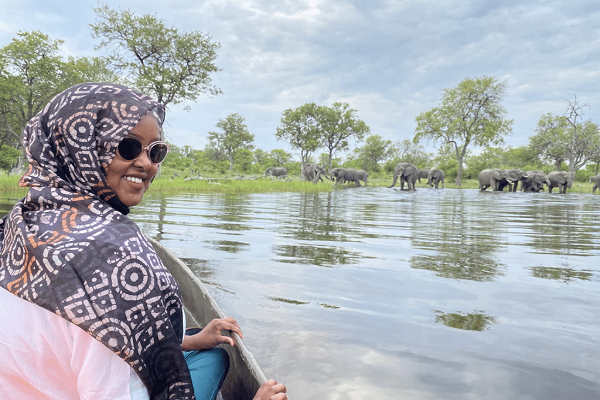 A Muslim tourist visiting an African country