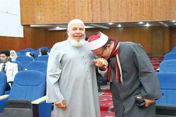 Egyptian Family Has 10 Children All of Whom Are Quran Memorizers  