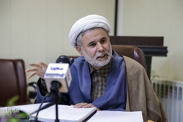 Hojat-ol-Islam Alireza Qobadi, a sociologist and religious expert