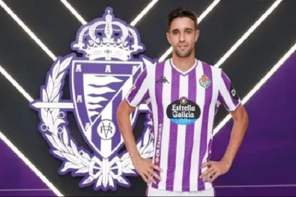 Spanish Club’s Sporting Director Welcomes New Defender with Verses from Quran
