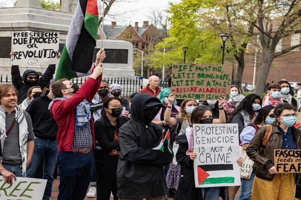 Demonstrators gather on Cambridge Common to support the Palestinian people, outside Harvard University in Cambridge, Massachusetts, April 25, 2025.