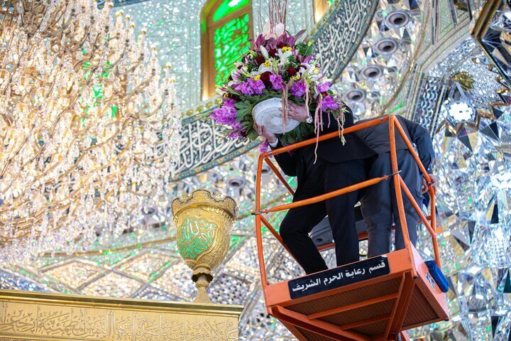Karbala Shrine Decorated with Flowers Ahead of Shaaban Festivities  