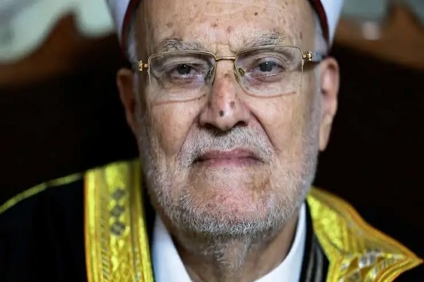 Al-Aqsa Mosque preacher Sheikh Ikrimah Sabri