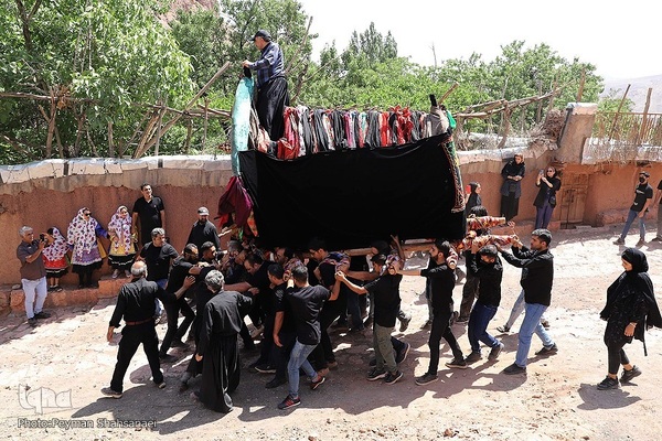 Nakhl-Gardani in Abyaneh, Esfahan Province