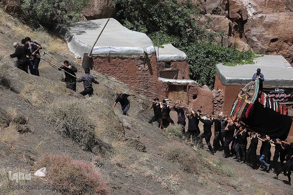 Nakhl-Gardani in Abyaneh, Esfahan Province