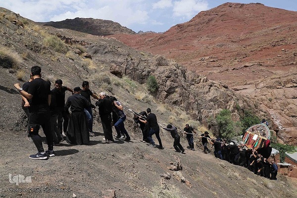 Nakhl-Gardani in Abyaneh, Esfahan Province