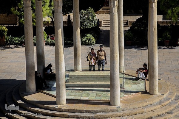 Tomb of Iranian poet Hafez 