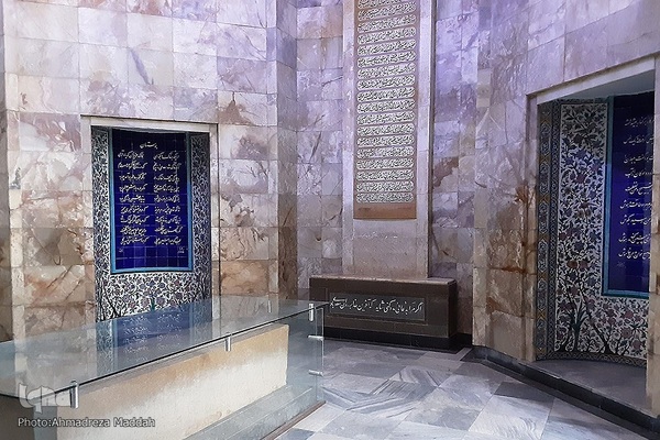 Tomb of Iranian poet Saadi Shirazi 