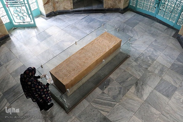 Tomb of Iranian poet Saadi Shirazi 