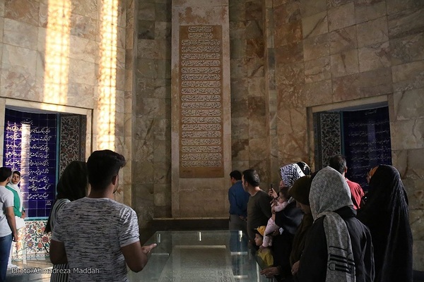 Tomb of Iranian poet Saadi Shirazi 