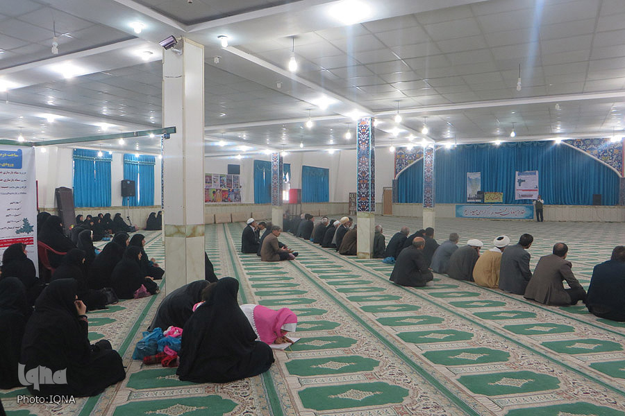 مراسم جشن سالروز ولادت امام حسن عسکری(ع) در کارگاه ساخت درب حرم عسکری(ع)