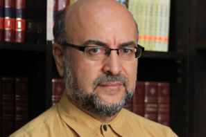 پایداری بر مواضع اصولی انقلاب رمز جاوادنگی پیام امام(ره) در جهان است