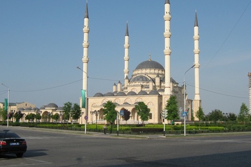 تمجید از مخالفت مؤسسات حقوقی هلند با تهدید مساجد