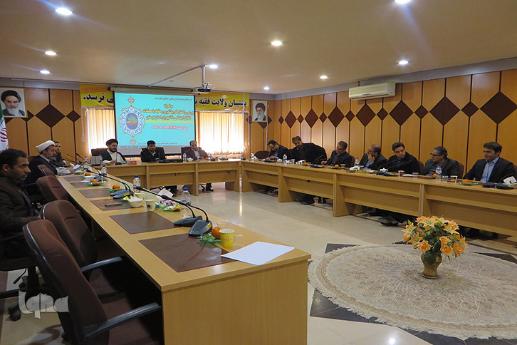 نشست بررسی معضلات اخلاق اجتماعی دانشجویان