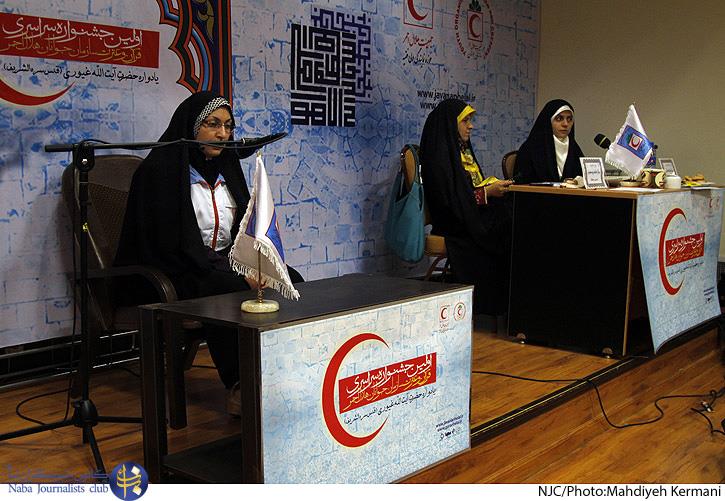 حمایت از بانوان قرآنی در طول سال پابرجا باشد