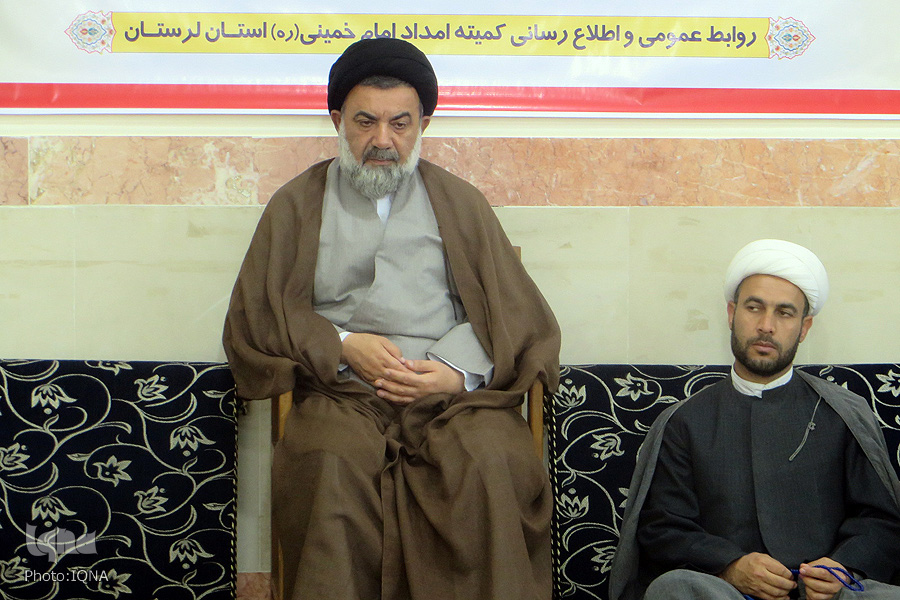 دیدار مدیران کمیته های امداد شهرستان های استان با نماینده ولی فقیه