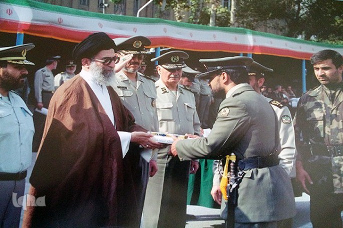 سرهنگی با افتخار 31 بار کسب رتبه اولی/ دریافت نشان از دست فرمانده کل قوا