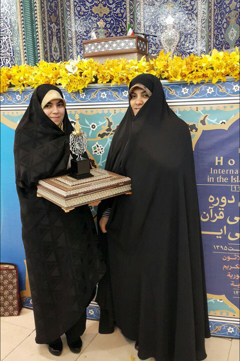 روایت مادر و دختر از دیدار با آیت‌الله