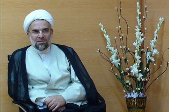 برخوردهای شعاری، کمکی به نشر سیره فاطمی نمی‌کند