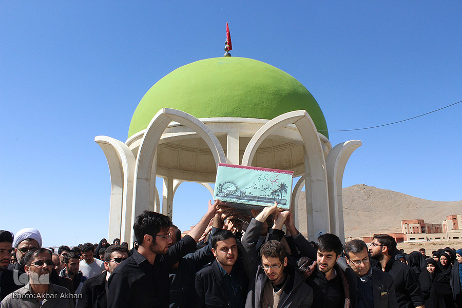 تشییع پیکر شهید گمنام در دانشگاه شهرکرد‎
