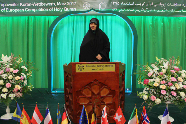 ضرورت اهتمام بیشتر به جلسات قرآن بانوان در اروپا