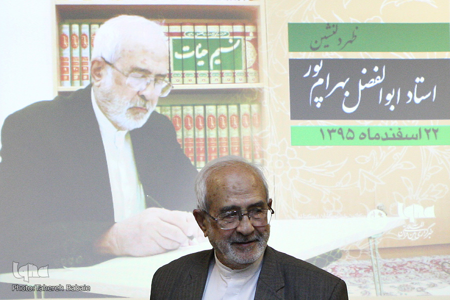 دغدغهمندی برای همهگیر شدن فهم قرآن/ نجاتیافته تفسیر سوره قاف دغدغهمندی برای همهگیر شدن فهم قرآن/ نجاتیافته تفسیر سوره قاف